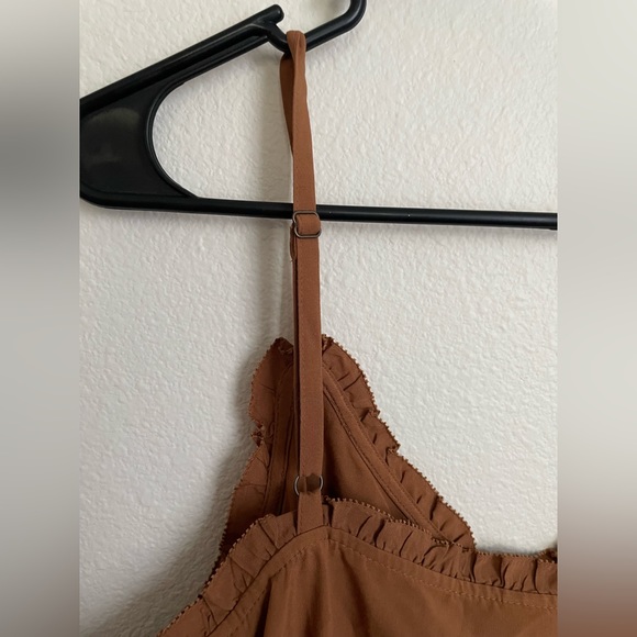 Brown Old Navy Tank - Picture 5 of 9